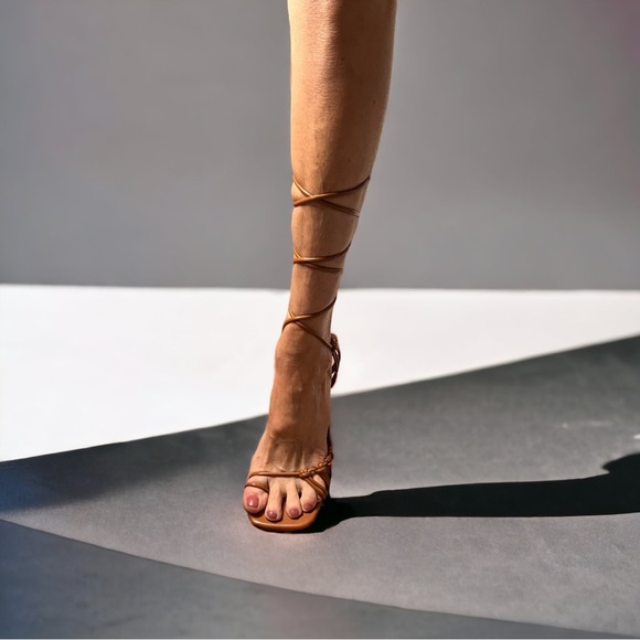 NIB Azalea Wang - Picture 10 of 11